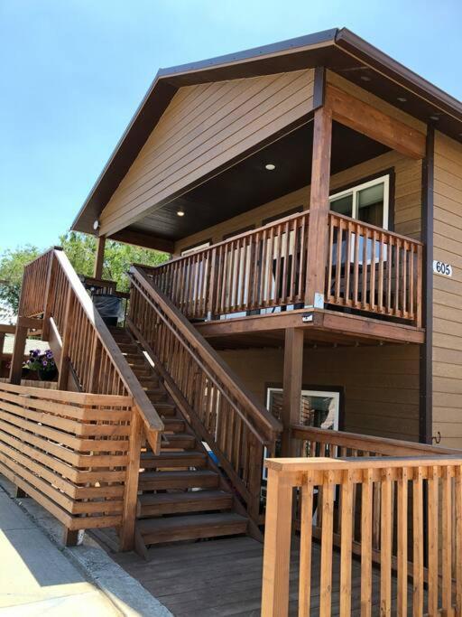 Parkway Yellowstone Guest House Apartment #3 Gardiner Buitenkant foto