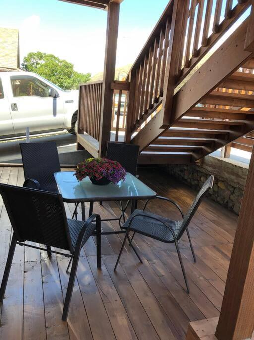 Parkway Yellowstone Guest House Apartment #3 Gardiner Buitenkant foto